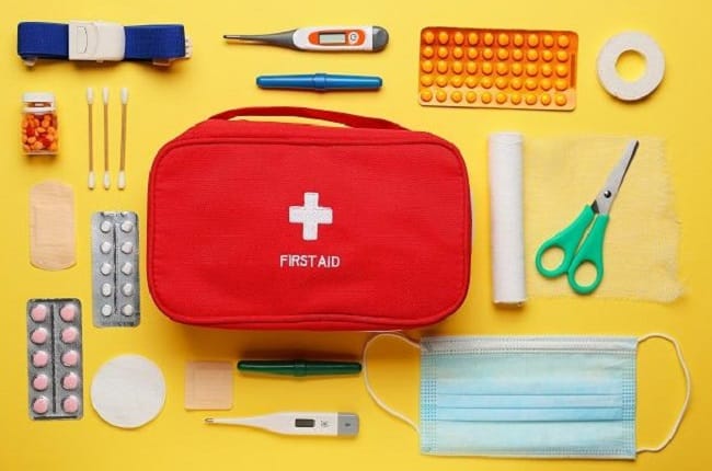 7 Isi Kotak P3K yang Harus Anda Miliki - Alodokter