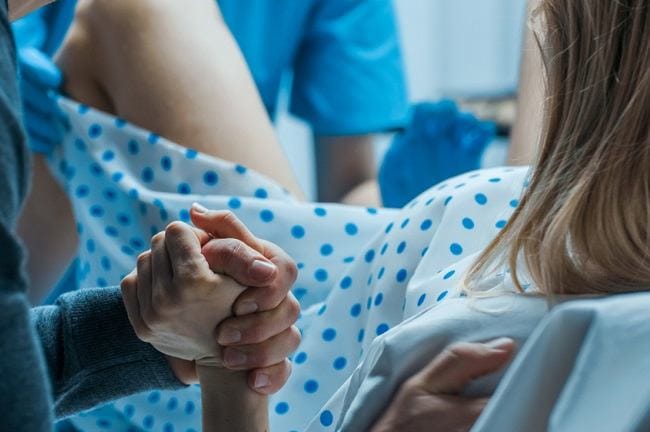 Seputar Prosedur Episiotomi untuk Keselamatan Bayi - Alodokter