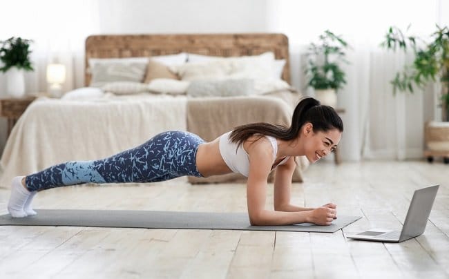 10 Olahraga Mengecilkan Perut dan Paha - Alodokter