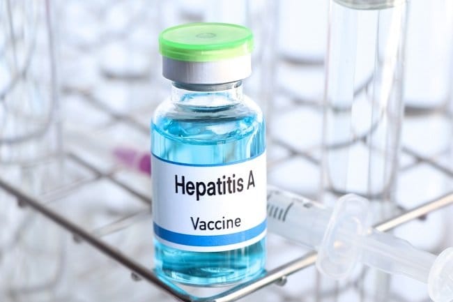 Vaksin Hepatitis A, Ketahui Manfaat dan Jadwal Pemberian yang Tepat - Alodokter