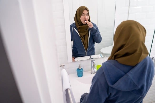 Halal, Ini Dia Manfaat Benzyl Alcohol dalam Industri dan Keunggulannya - Alodokter