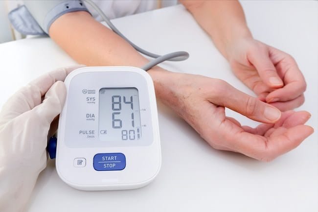 Gejala Darah Rendah yang Harus Diwaspadai - Alodokter