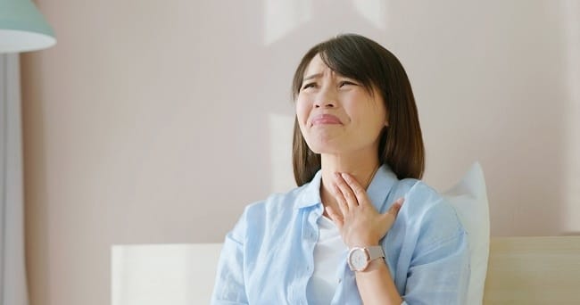 Dahak di Tenggorokan Tidak Hilang-Hilang, Ketahui Penyebab dan Cara Mengatasinya - Alodokter