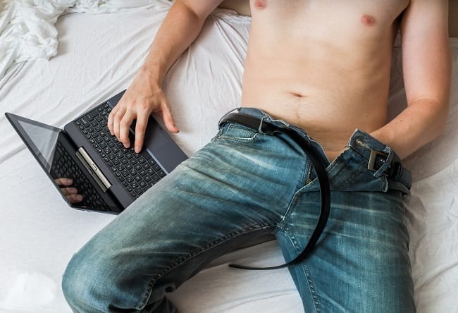 7 Cara Berhenti Onani supaya Lepas dari Kecanduan - Alodokter