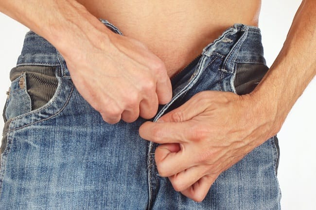 Ekshibisionisme, Perilaku Suka Pamer Alat Kelamin di Depan Umum - Alodokter