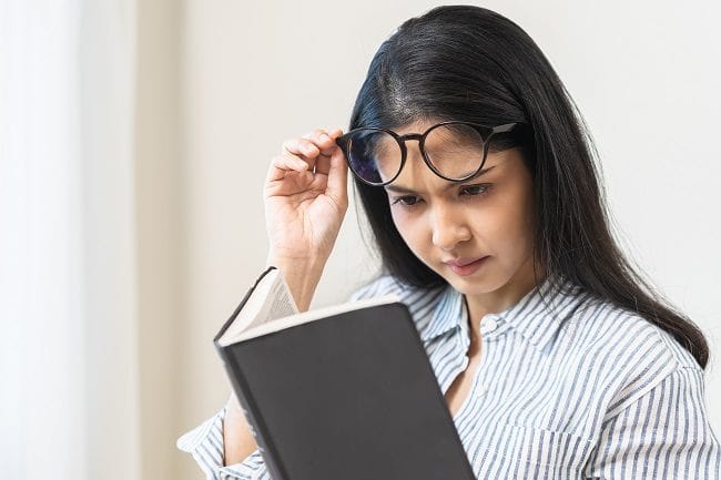 8 Obat Mata Minus yang Ampuh dan Mudah Didapat - Alodokter