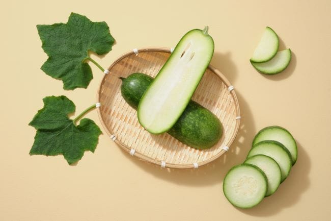 Buah Kundur, Ketahui Nutrisi, Manfaat, dan Saran Penyajiannya - Alodokter