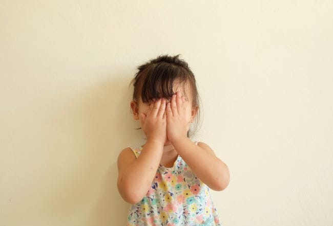 Anak Tidak Sengaja Melihat Orang Tua Berhubungan Intim, Begini Menghadapinya - Alodokter