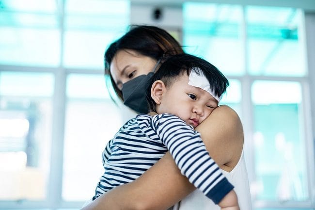 10 Obat Penurun Panas Anak yang Ampuh Atasi Demam - Alodokter