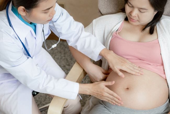 Posisi Janin 7 Bulan dan Cara Mengoptimalkannya - Alodokter