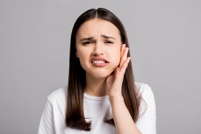 Apakah Gigi Bungsu Harus dicabut? Ini Faktanya - Alodokter