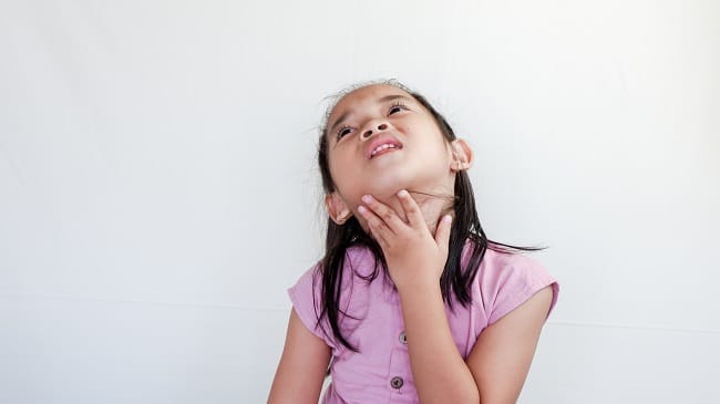 6 Obat Radang Tenggorokan Anak yang Aman - Alodokter