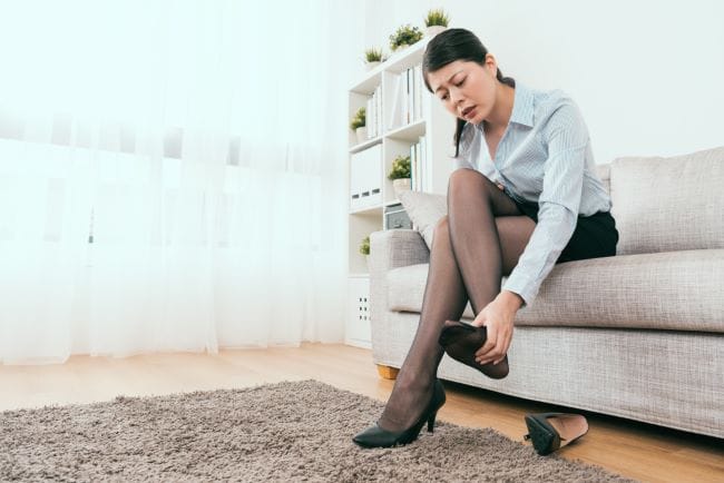 Tanda Kanker Serviks dari Telapak Kaki dan Pengobatannya - Alodokter