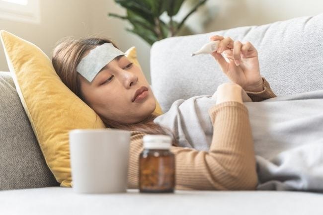 9 Obat Penurun Panas untuk Dewasa Paling Ampuh - Alodokter