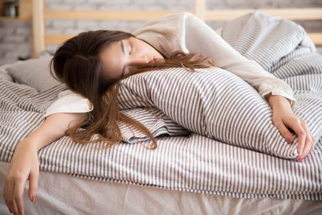Tidur Sore, Kebiasaan yang Sebaiknya Ditinggalkan - Alodokter