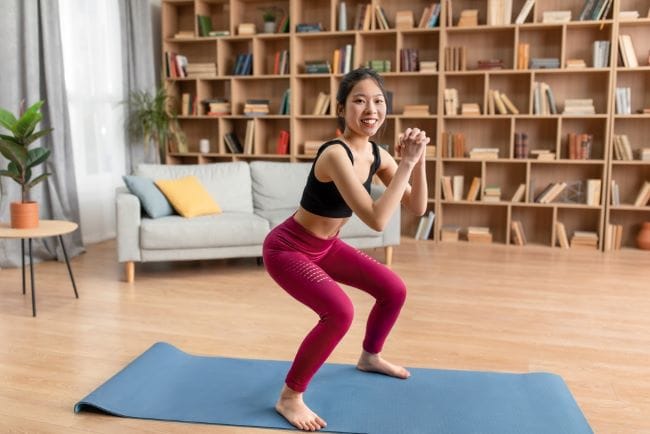 5 Manfaat Squat Jump dan Cara Melakukannya dengan Benar - Alodokter