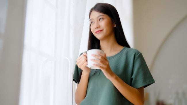 7 Manfaat Minum Air Hangat yang Perlu Diketahui - Alodokter