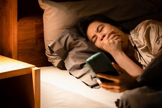 7 Efek Begadang bagi Wanita yang Tidak Boleh Diabaikan - Alodokter