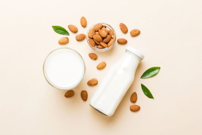 Susu Almond untuk Ibu Hamil, Ini Manfaat dan Cara Aman Mengonsumsinya - Alodokter