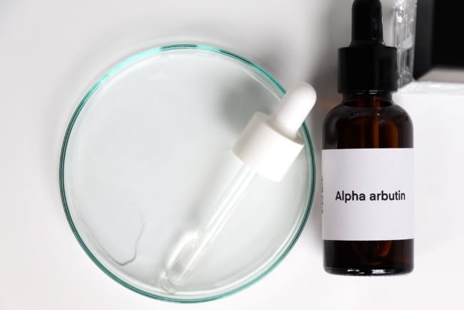 Alpha Arbutin, Bahan Pencerah Kulit yang Banyak Manfaatnya - Alodokter