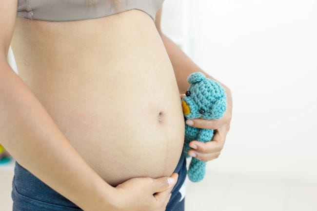 Bentuk Janin 4 Bulan dan Perkembangannya - Alodokter