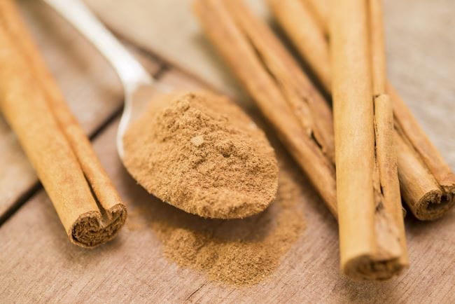 Manfaat Kayu Manis untuk Menurunkan Berat Badan - Alodokter