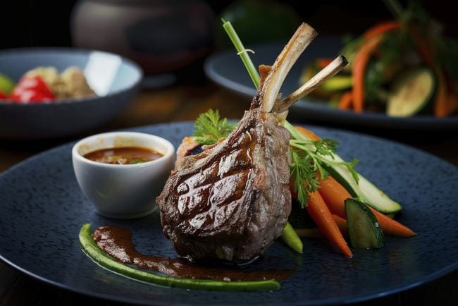 Daging Domba, Inilah Kandungan Nutrisi, Manfaat, dan Cara Mengolahnya - Alodokter