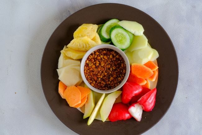 10 Manfaat Rujak Buah bagi Kesehatan - Alodokter