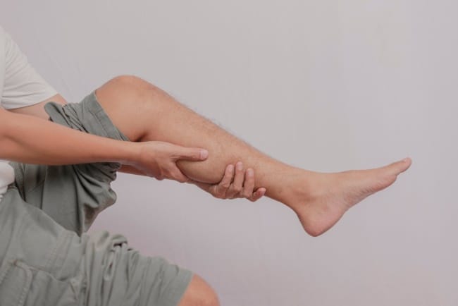 11 Penyebab Kaki Bengkak yang Jarang Disadari - Alodokter