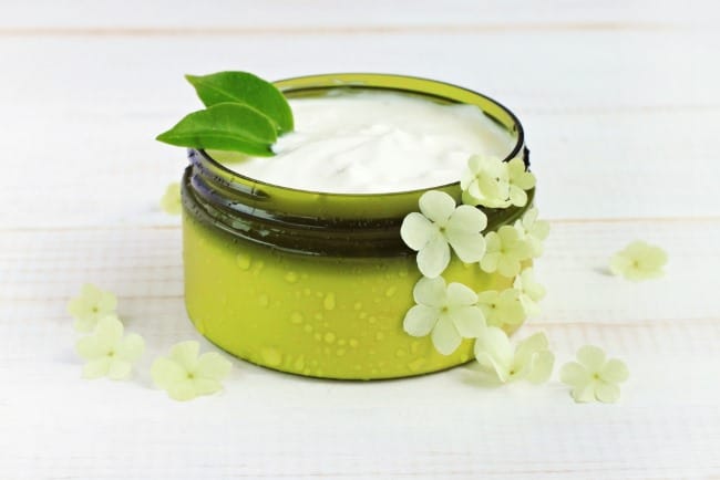 Humektan, Zat yang Bermanfaat untuk Melembapkan Kulit - Alodokter