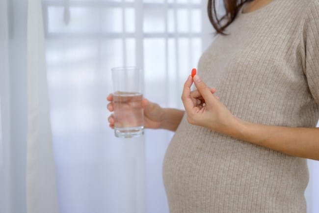 8 Suplemen Ibu Hamil untuk Dukung Kesehatan Ibu dan Janin - Alodokter