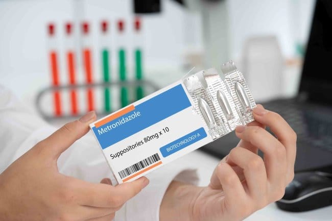 Metronidazole Supositoria