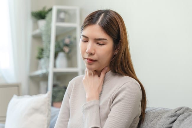 11 Obat Radang Tenggorokan Dewasa yang Ampuh - Alodokter