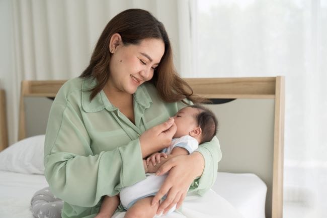 Ambroxol untuk Ibu Menyusui, Apakah Aman? - Alodokter