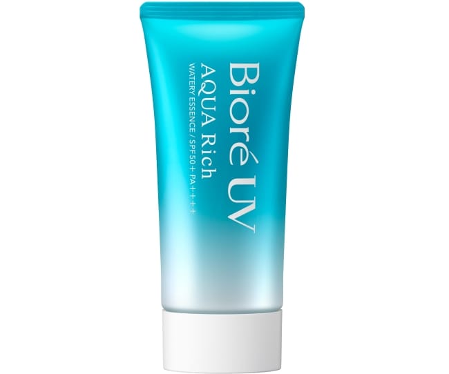 11 Sunscreen Terbaik untuk Berbagai Jenis Kulit - Alodokter