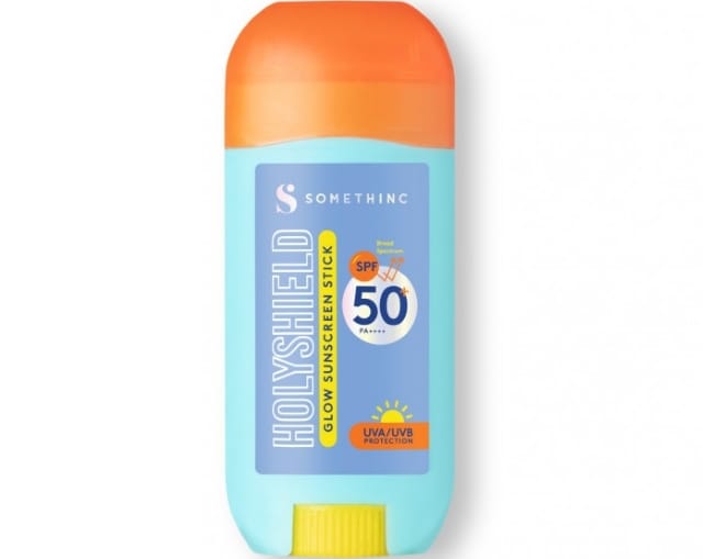 10 Sunscreen untuk Kulit Kering agar Lembap dan Terlindungi - Alodokter