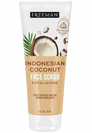 5 Scrub Wajah Terbaik agar Kulit Glowing dan Sehat - Alodokter