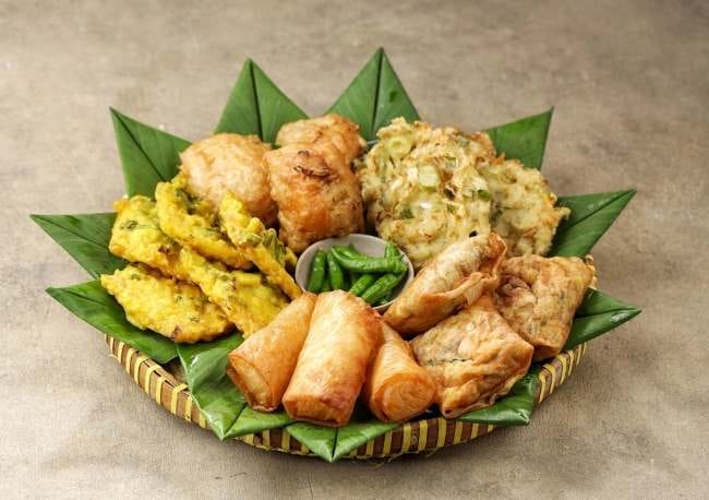 Apakah Gorengan Bikin Gemuk? Ini Penjelasannya - Alodokter