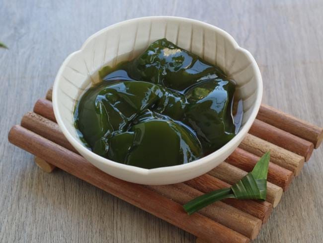 5 Manfaat Cincau Hijau untuk Kesehatan - Alodokter