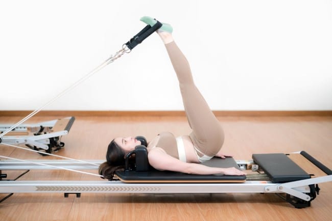 Pilates Reformer, Variasi Latihan yang Lebih Efisien - Alodokter