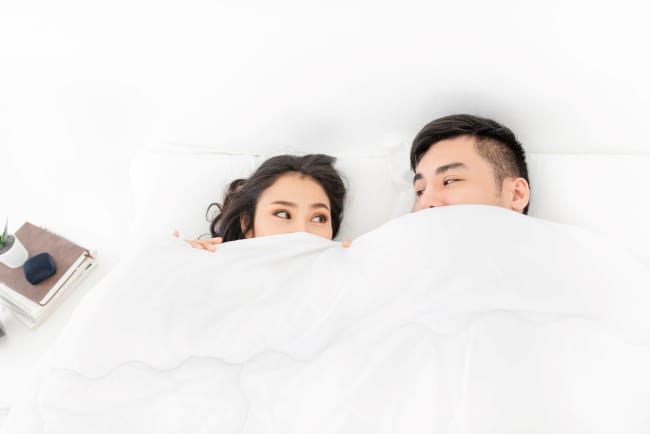 6 Cara Berhubungan Intim yang Tidak Mengakibatkan Kehamilan - Alodokter