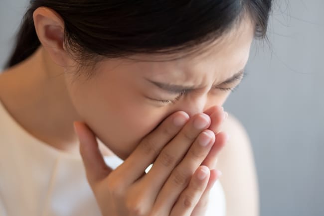 5 Cara Melegakan Hidung Tersumbat dengan Mudah dan Aman - Alodokter