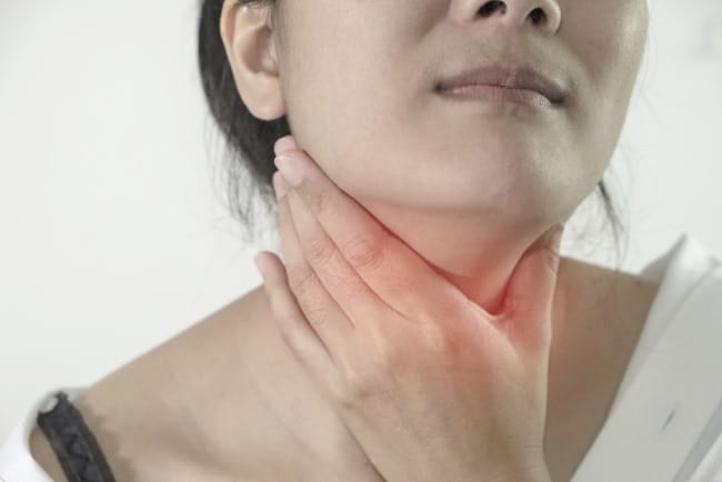 Sakit Tenggorokan Sampai ke Telinga, Inilah Penyebab dan Cara Mengatasinya - Alodokter