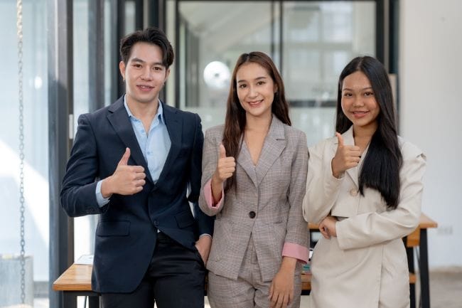 Premi Asuransi Karyawan, Ini yang Perlu Diketahui - Alodokter