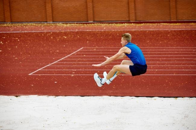Lompat Jangkit, Ketahui Teknik, Manfaat, dan Tip Melakukannya - Alodokter