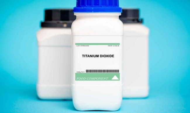 Titanium Dioxide, Ini Manfaat dan Hal-Hal yang Perlu Diperhatikan - Alodokter