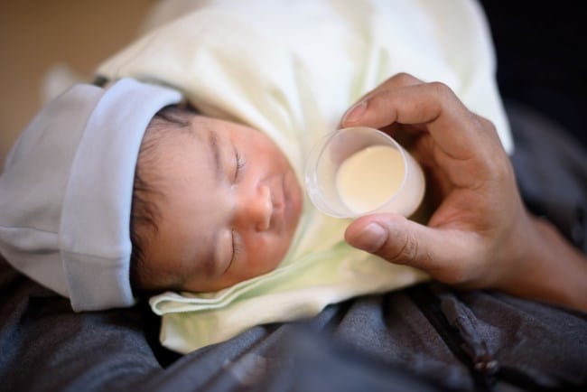 Cup Feeder, Ketahui Manfaat dan Cara Penggunaannya - Alodokter