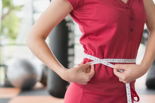 Cara Mengukur Lingkar Pinggang dan Kaitannya dengan Kesehatan - Alodokter