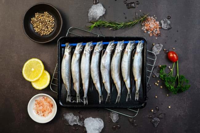 Ikan Shisamo, Kandungan Gizi, Manfaat, dan Tips Memilihnya agar Lebih Sehat - Alodokter