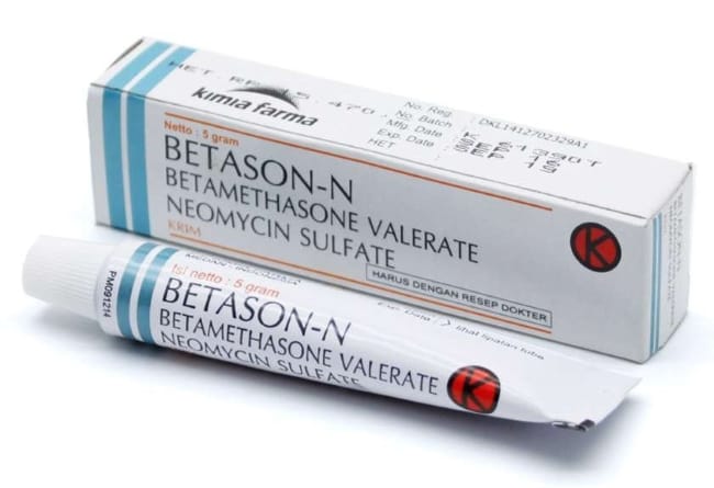 6 Obat Gatal Kulit Kepala di Apotik yang Ampuh - Alodokter